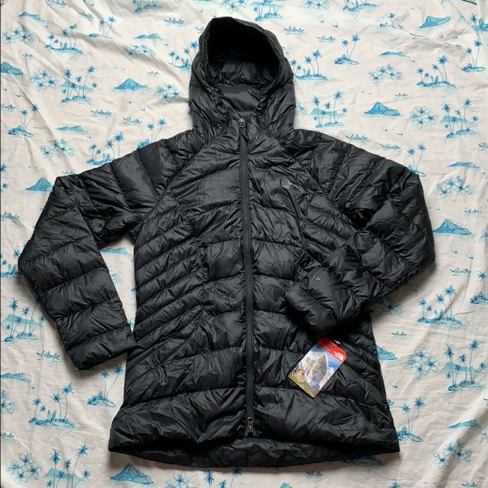 North Face Womens Tonnerro Parka Medium Black